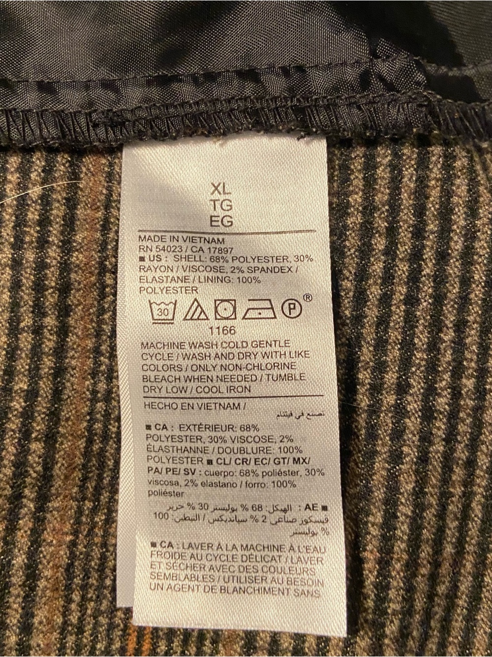 Old Navy Plaid Blazer - Picture 7 of 7